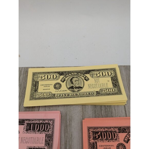 The Game of Life Replacement Parts 1979 Paper Money Currency And Money Bank - Picture 7 of 7